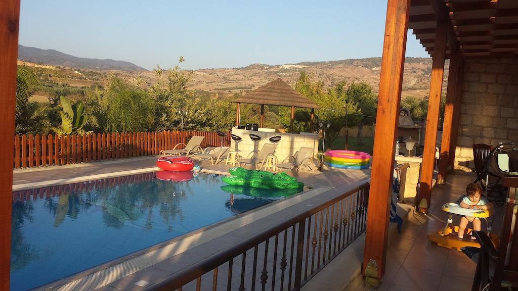 Simou Stephanie Villa מראה חיצוני תמונה