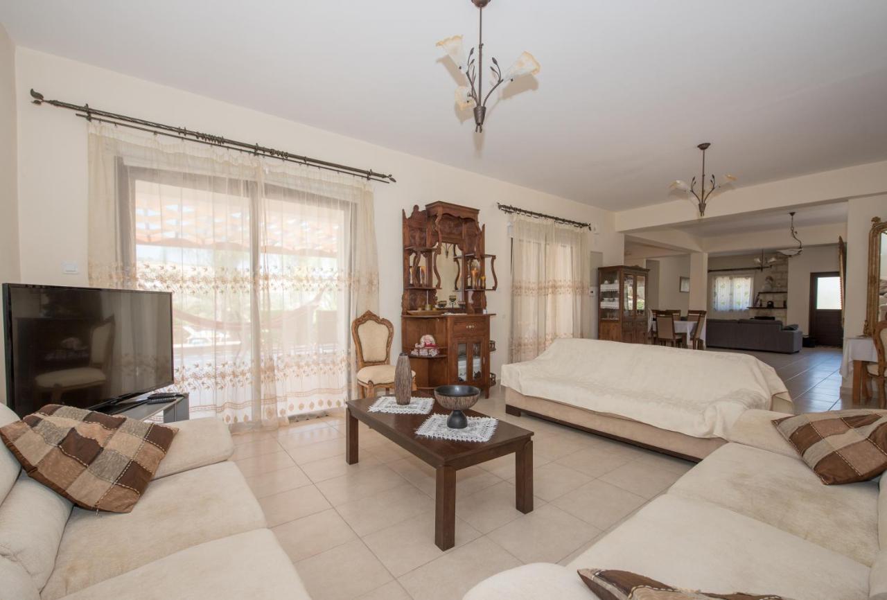 Simou Stephanie Villa מראה חיצוני תמונה