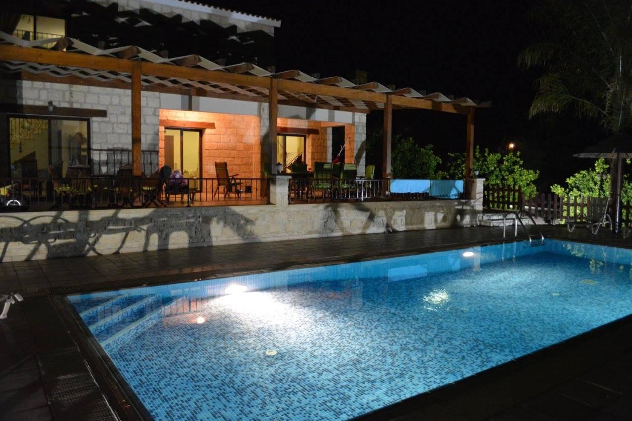 Simou Stephanie Villa מראה חיצוני תמונה
